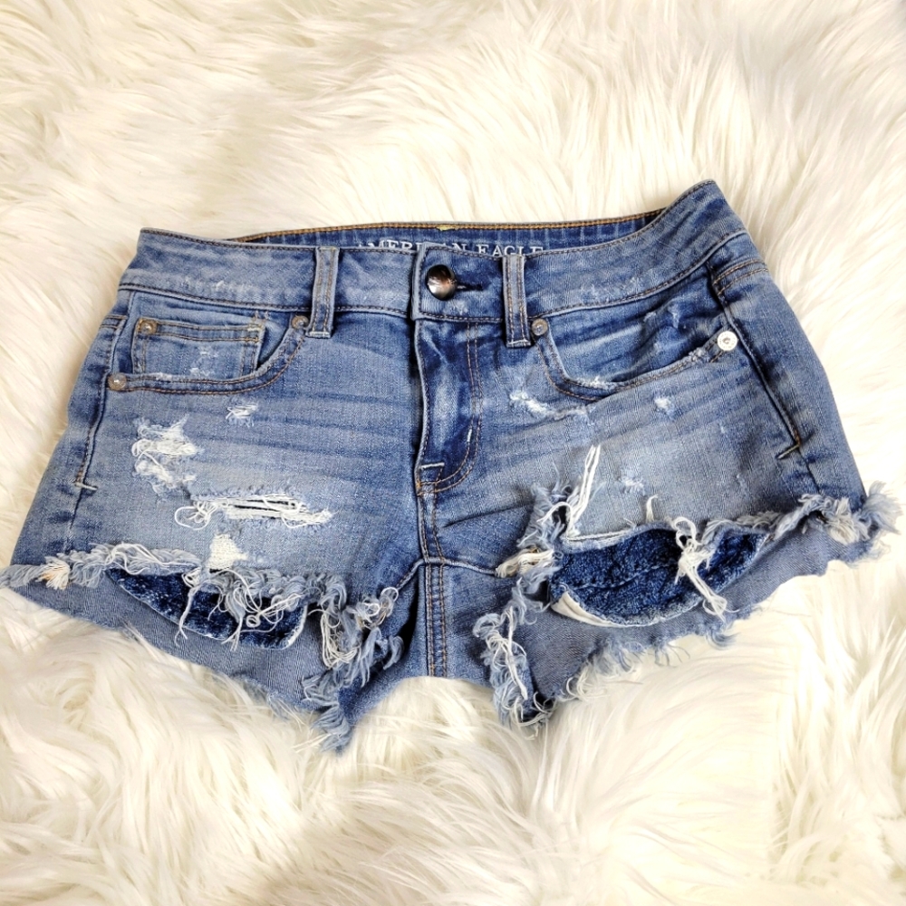 American Eagle blue jean shorts